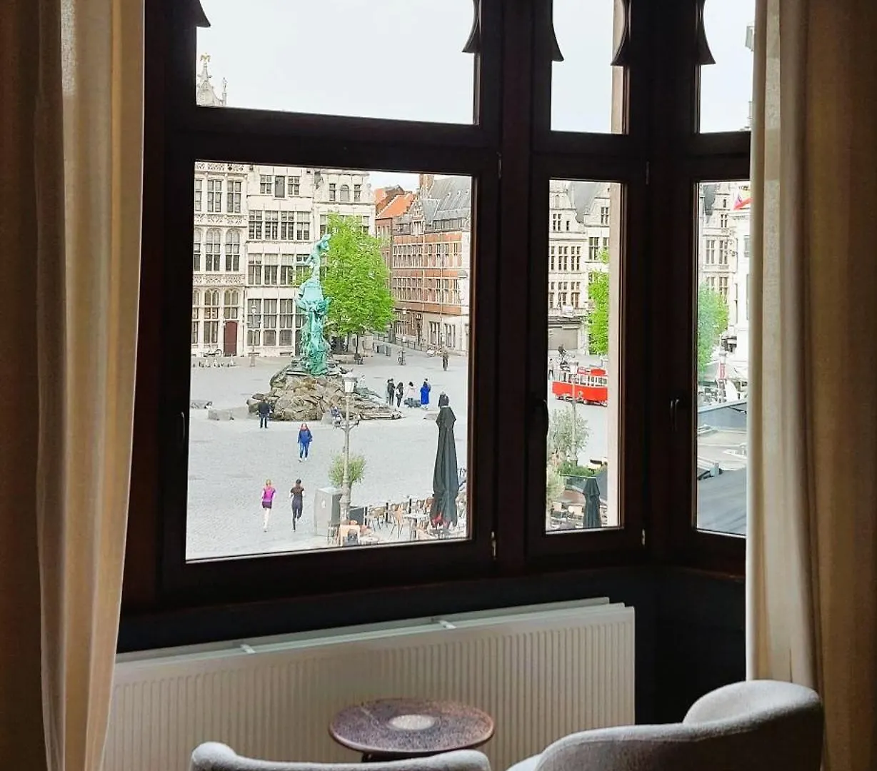 Diamond - Room With A View Antwerpen 0*,